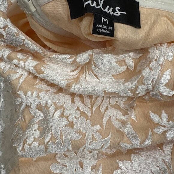 NWT Lulus Love Will Find A Way Peach Lace Strapless Maxi Dress - Picture 7 of 8